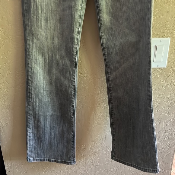 Common Genes Women’s stretch gray color denim jeans straight leg size 4 - Picture 16 of 17